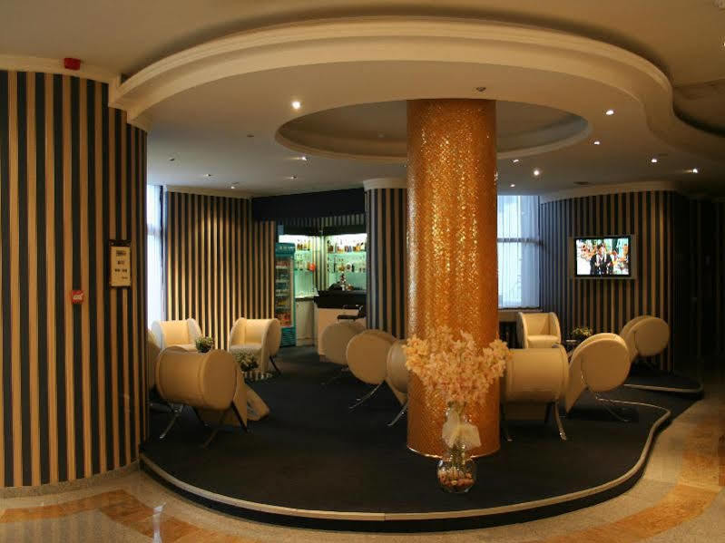 Hotel International Băile Felix Exteriör bild