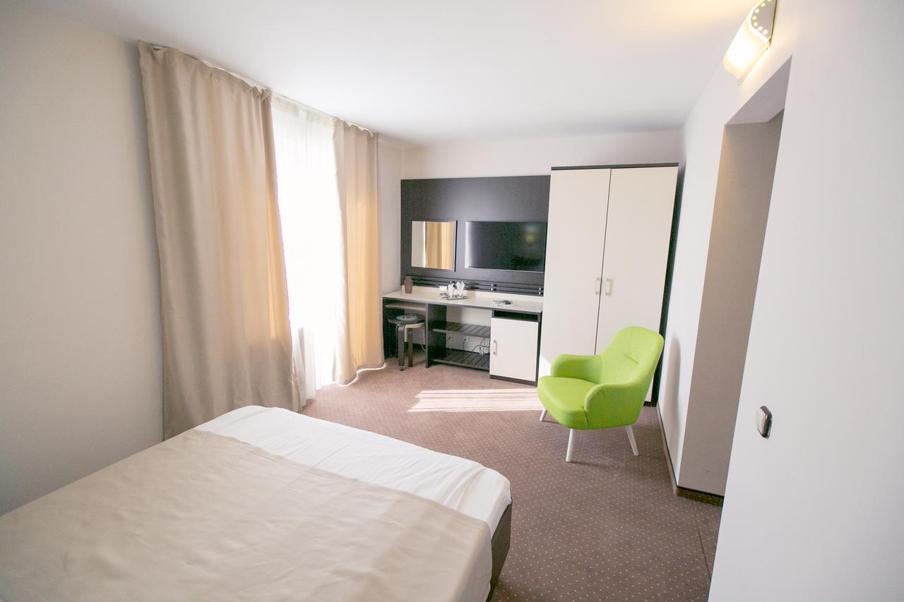Hotel International Băile Felix Exteriör bild