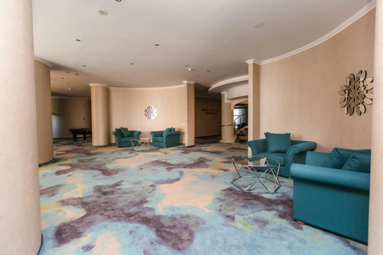 Hotel International Băile Felix Exteriör bild